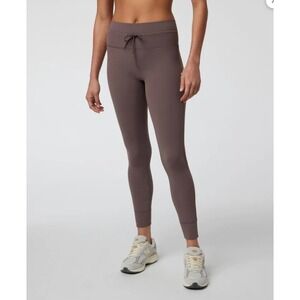 Vuori Daily Leggings Womens chocolate High Rise Athletic Yoga Pants M